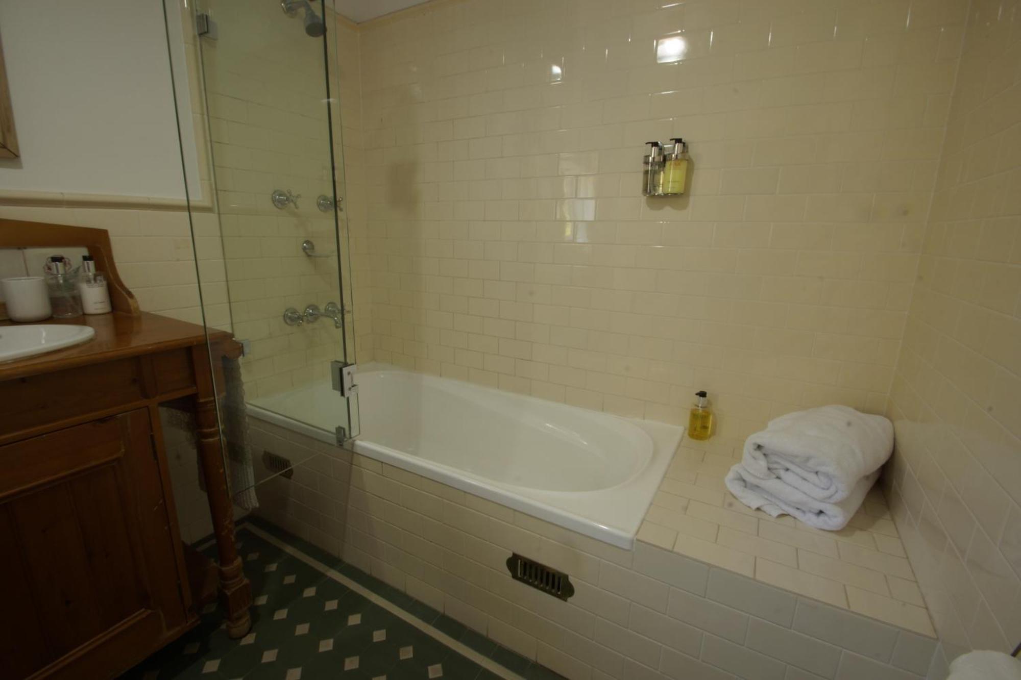 פוקולבין The Carriages Boutique Hotel And Vineyard מראה חיצוני תמונה